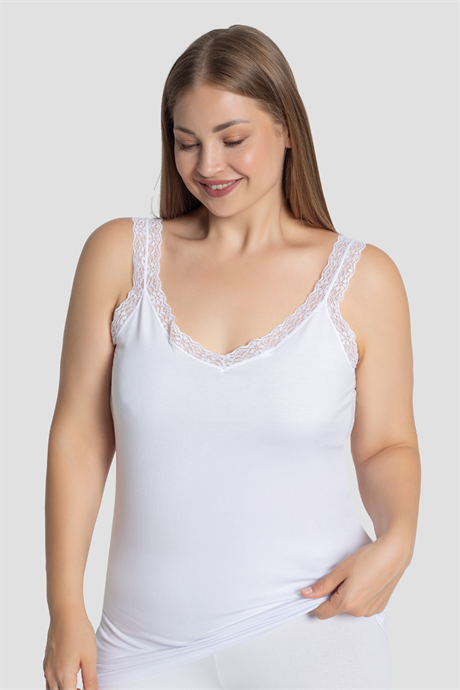 Kadın Beyaz Yakası Dantelli Büyük Beden Atlet Pamuklu Esnek ve Rahat