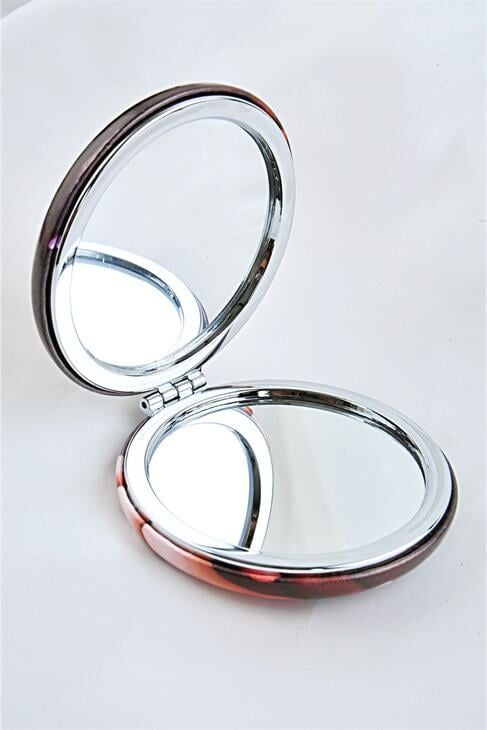 Özel Tasarımlı Küçük Cep Aynası Makyaj Aparatı
