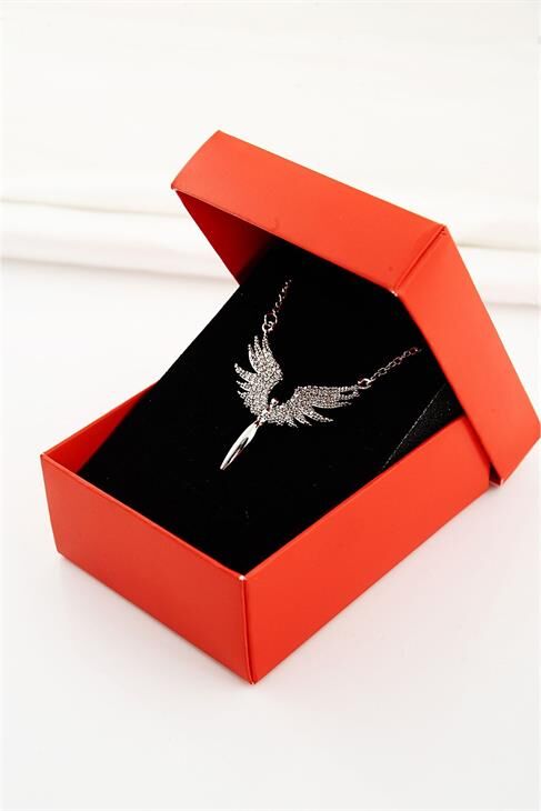 Kutulu Beyaz Taşlı Mikail Meleği Model Gümüş Kaplamalı Zirkon Taşlı Kolye