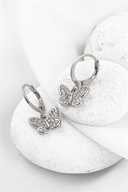 Kelebek Tasarımlı Gümüş Renkli Zirkon Taşlı Küpe