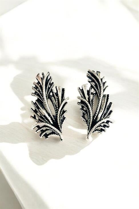 Eskitme Model Ağaç Tasarımlı Antik Gümüş Kaplamalı Vidalı Küpe