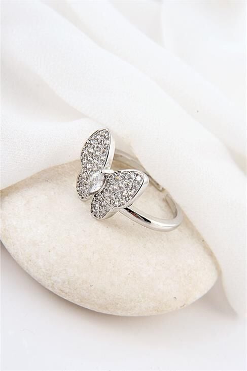 Ayarlanabilir Kelebek Tasarımlı Zirkonium Taşlı Gümüş Renkli Yüzük