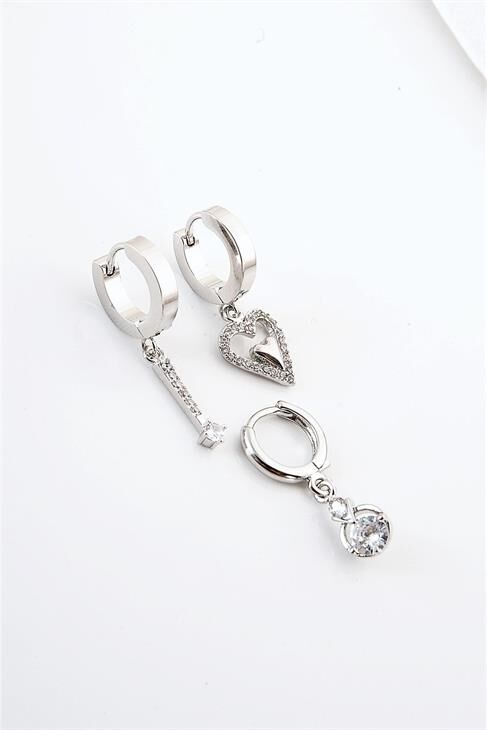 Kalp Tasarımlı Zirkon Taşlı 3 Adet Küpe Set