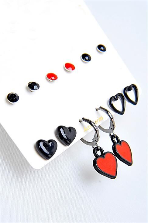 Sallantılı Kalp Tasarımlı Ve Minik Kalpler Figürlü Renkli Top Küpeli 12li Küpe Seti