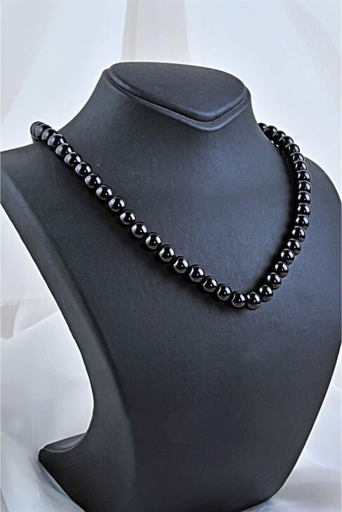 Siyah Renkli Inci Boncuklu Incili Kolye