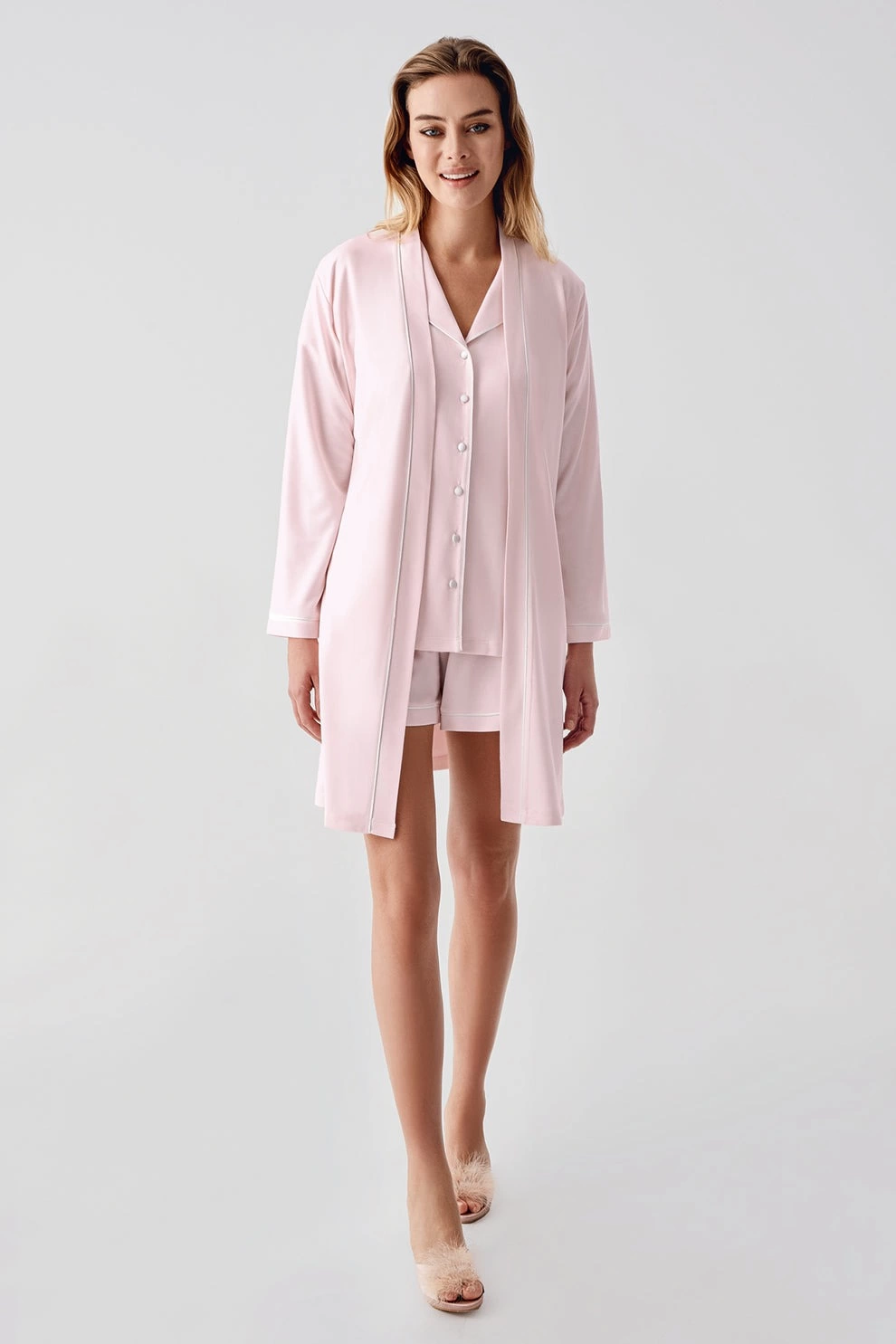 Freshness 324 Kadın 4'Lü Sabahlıklı Şorlu Pijama Takımı