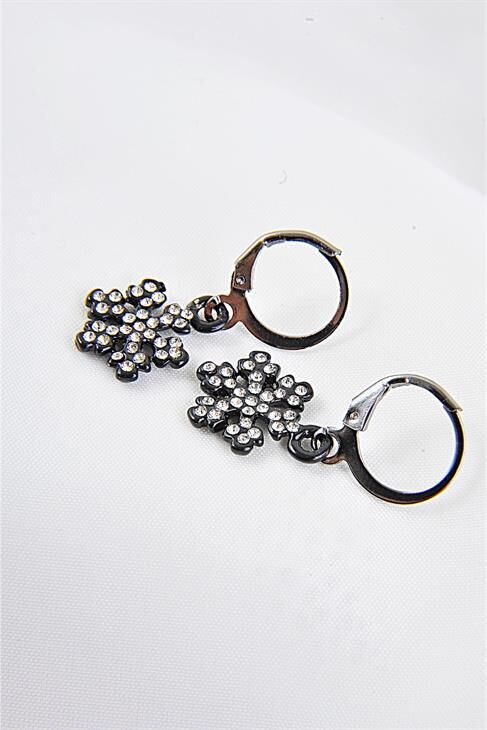 Kar Tanesi Tasarımlı Siyah Renkli Küpe