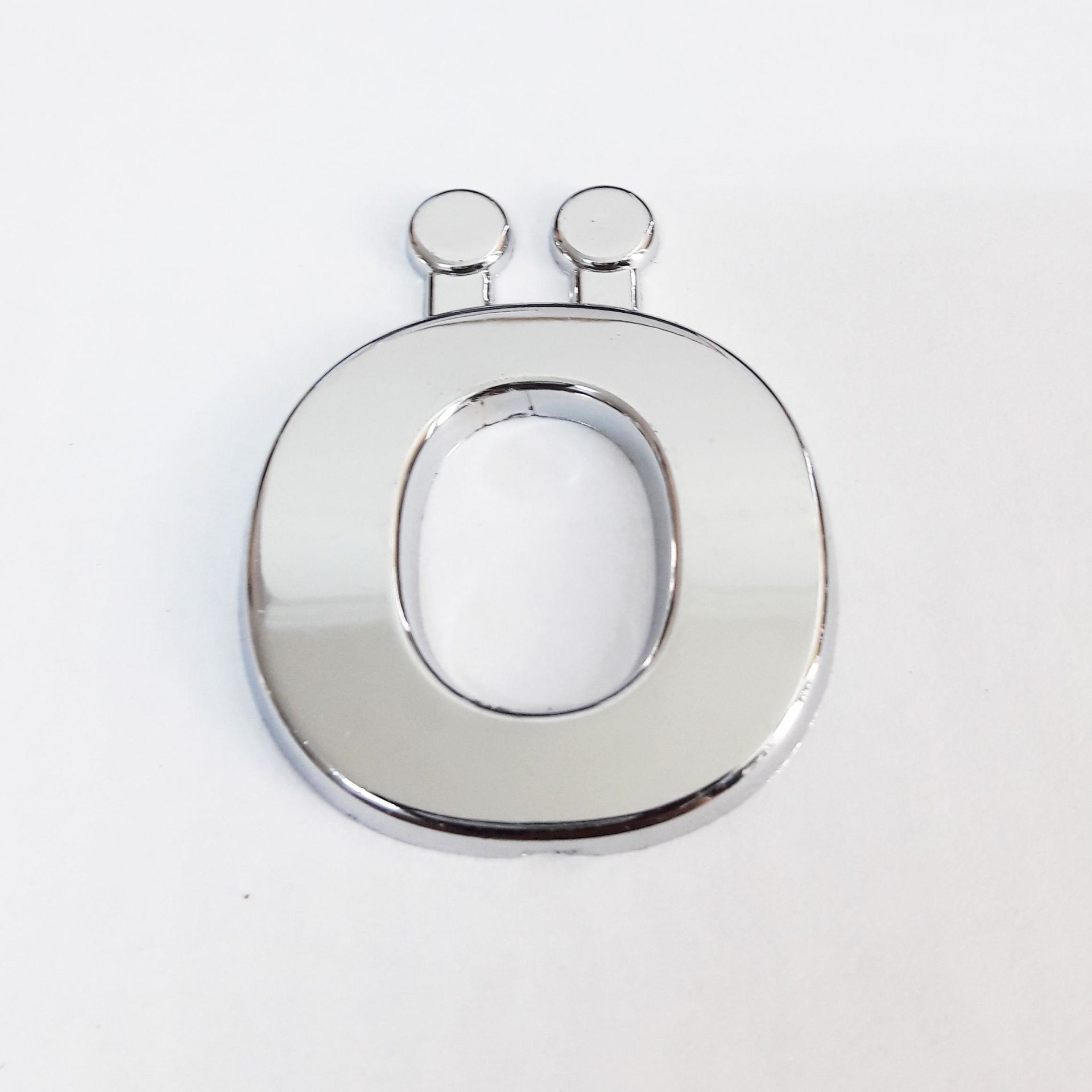 Cemax Ö Harfi  3,75 Cm Krom Yapışkanlı