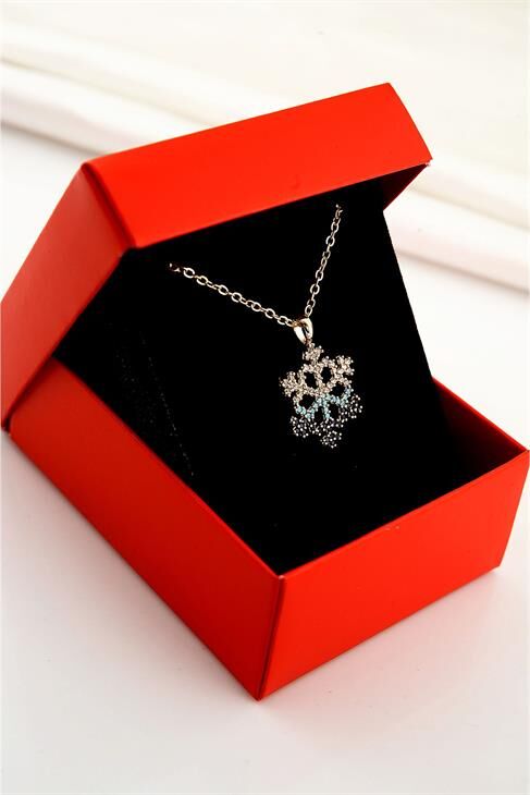 Kutulu Kar Tanesi Tasarımlı Mavi Zirkon Taşlı Kolye