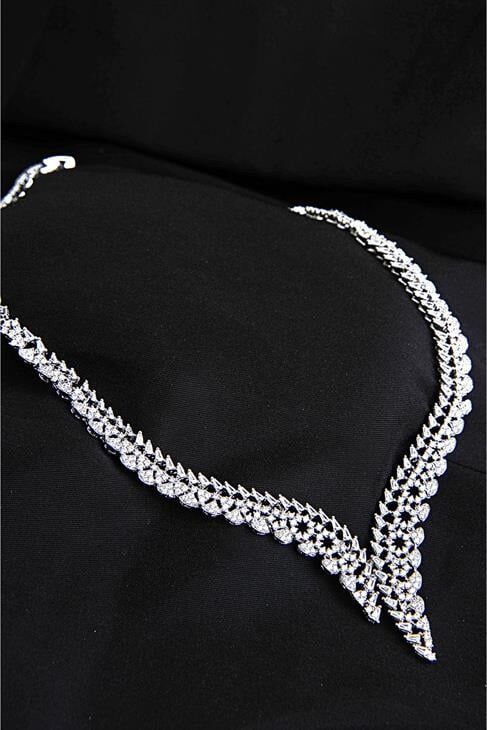 Özel Zirkonium Taşlı Gümüş Kaplamalı Kolye Küpe Abiye Takım Seti