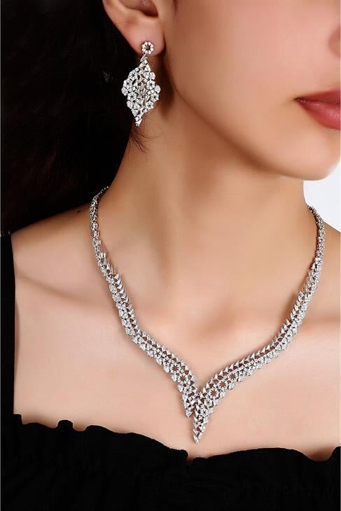 Özel Zirkonium Taşlı Gümüş Kaplamalı Kolye Küpe Abiye Takım Seti