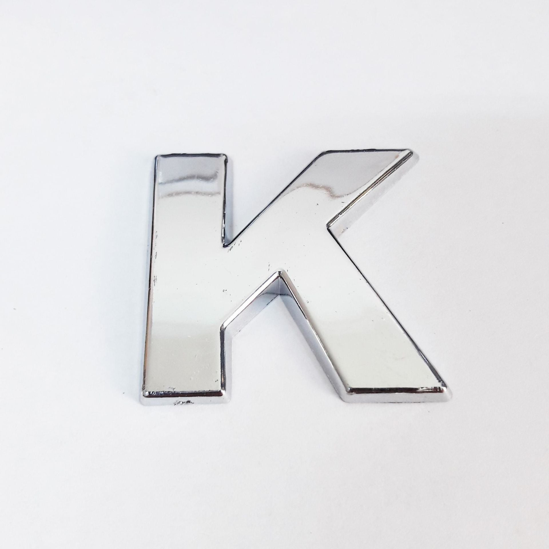 Cemax K Harfi  3,75 Cm Krom Yapışkanlı