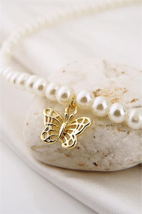 Kelebek Tasarımlı Inci Boncuklu Incili Kolye