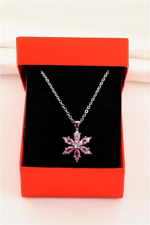 Kutulu Aster Çiçeği Tasarımlı Zirkon Taşlı Kolye