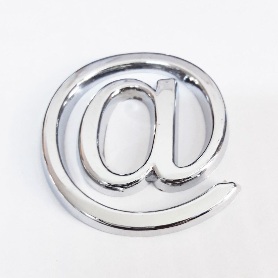 Cemax @ İşareti 3,75 Cm Krom Yapışkanlı