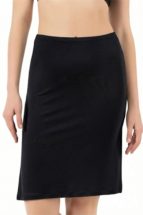 Kadın Viskon Kumaş Esnek ve Rahat Diz Üstü Astar Jüpon Kombinezon Siyah