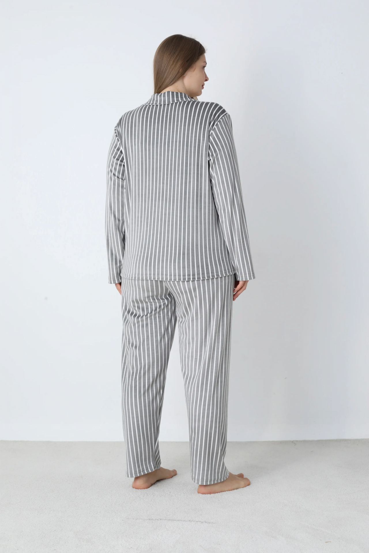 Estiva 25370 Gömlek Yaka Battal Kadife Pijama Takımı