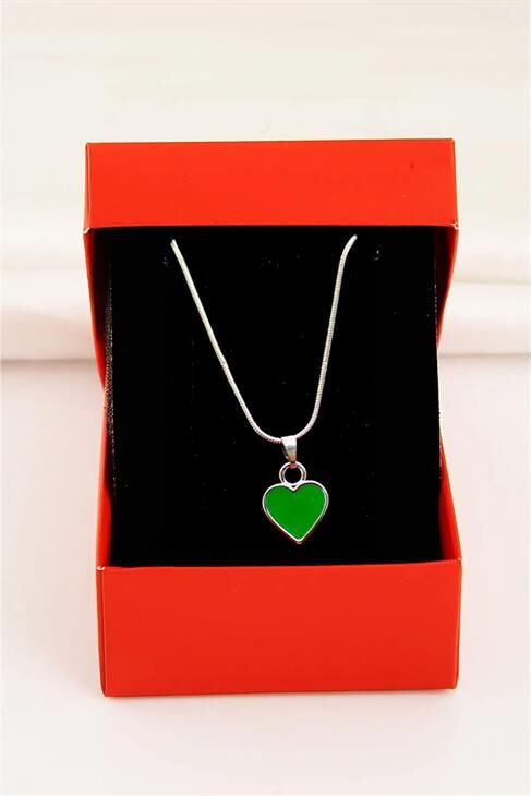 Kalp Tasarımlı Özel Yılan Zincirli Gümüş Renkli Kolye