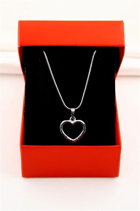 Kilit Kalp Tasarımlı Özel Yılan Zincirli Gümüş Renkli Kolye