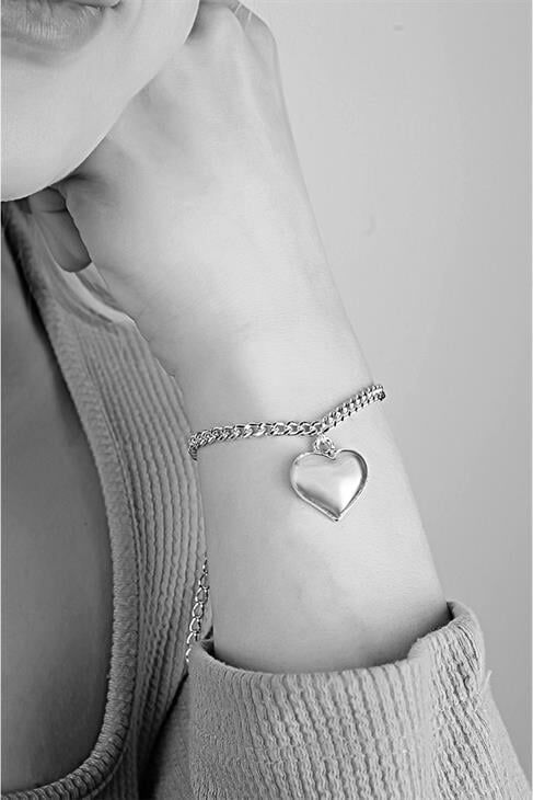Kalp Tasarımlı 2li Zincirli Kolye Küpe Bileklik Takımı Sevgililer Günü
