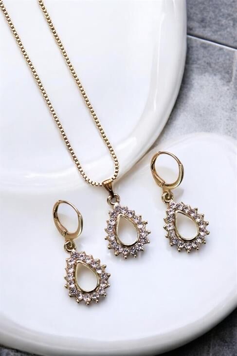 Damla Tasarımlı Zirkon Taşlı Kolye Küpe Takı Seti
