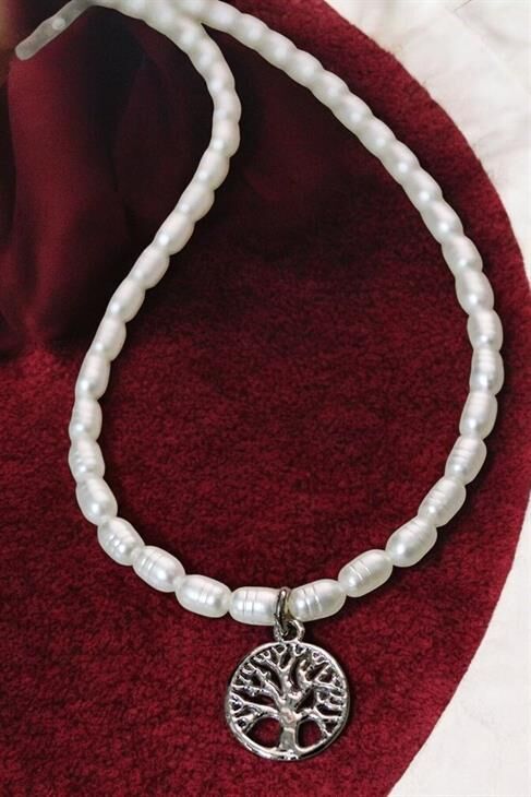Desenli İncili Yaşam Ağacı Tasarımlı Gümüş Kaplamalı İnci Kolye