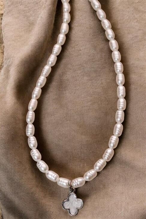 Desenli İncili Van Cleef Tasarımlı Gümüş Kaplamalı İnci Kolye