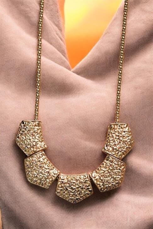 Özel Tasarımlı Kalın Yılan Zincirli Gerdanlık Kolye